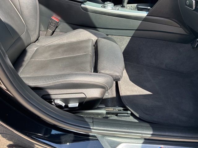 Used 2017 BMW 330i xDrive Sedan image 11