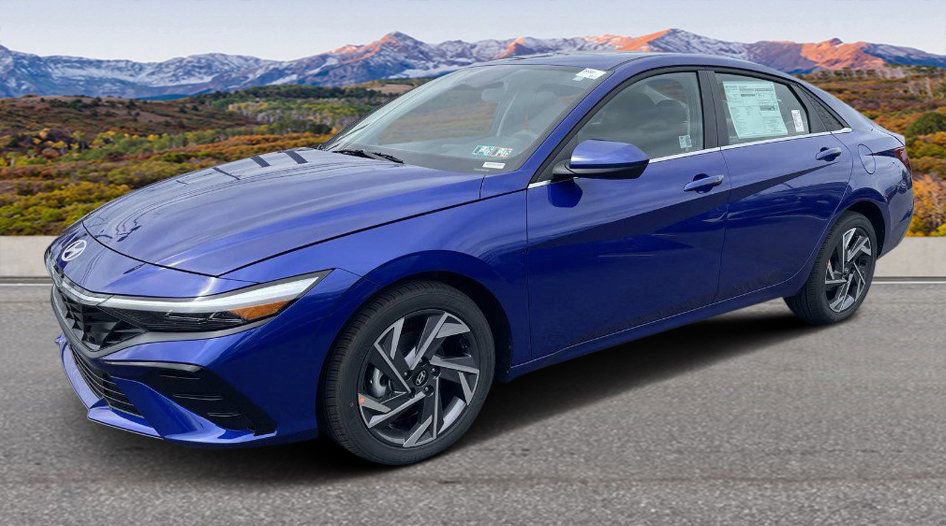 New 2025 Hyundai Elantra SEL