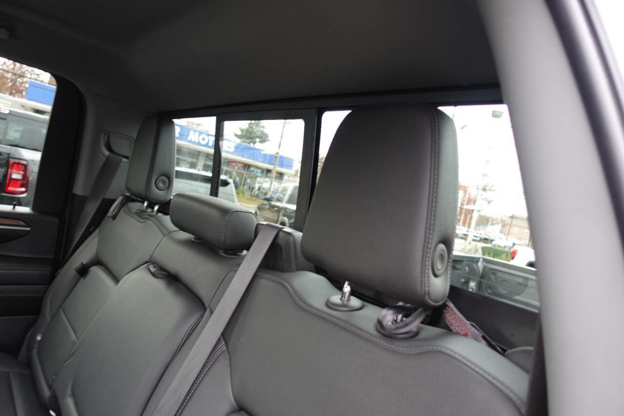 Used 2024 Chevrolet Silverado 2500 LT w/ All Star Edition image 27