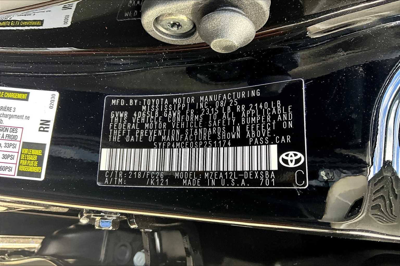 New 2025 Toyota Corolla SE image 18