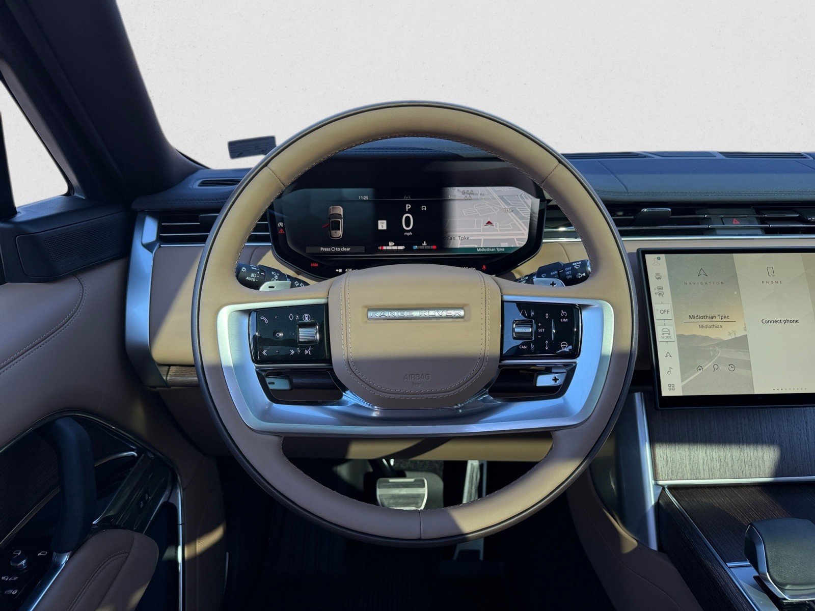 New 2026 Land Rover Range Rover Long Wheelbase SE image 15