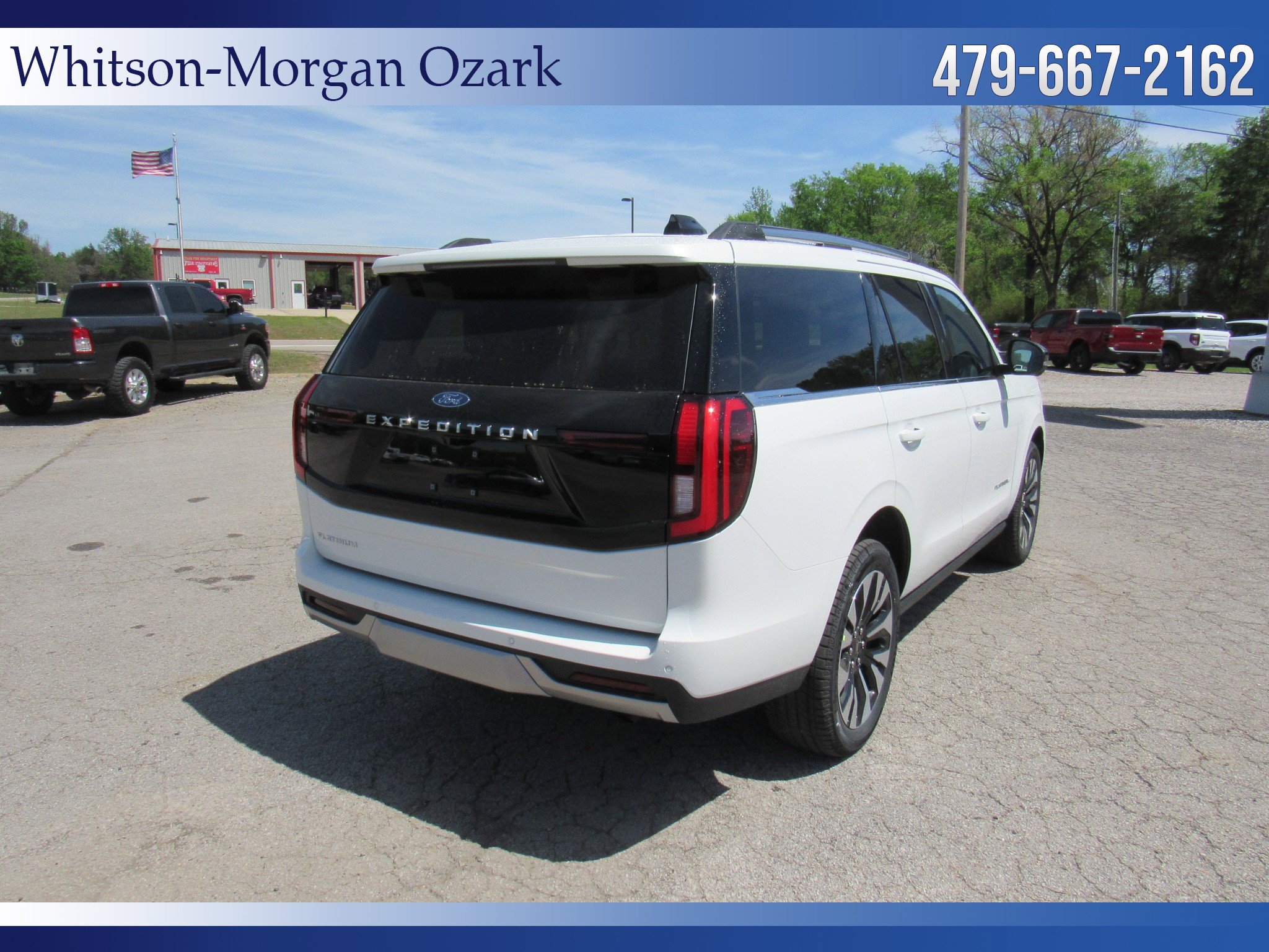 New 2026 Ford Expedition Platinum image 12