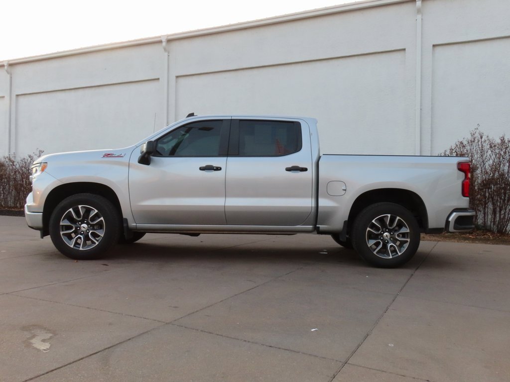 Certified 2022 Chevrolet Silverado 1500 RST w/ RST All Star Premium Package image 4