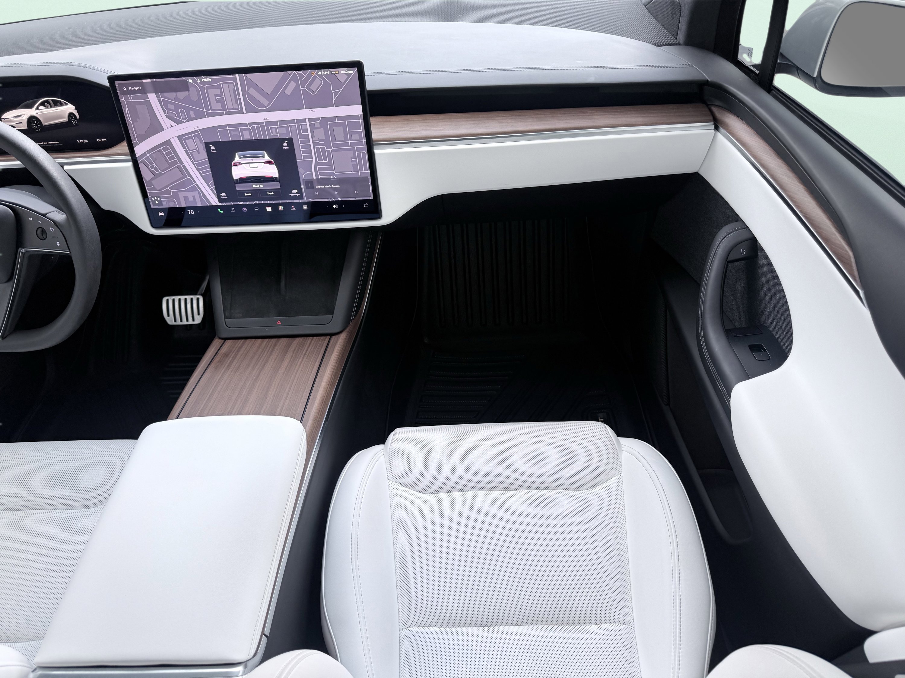 Used 2025 Tesla Model X Long Range image 55