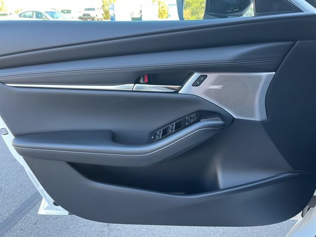 New 2026 MAZDA MAZDA3 Hatchback w/Premium Plus Pkg AWD/4WD image 6