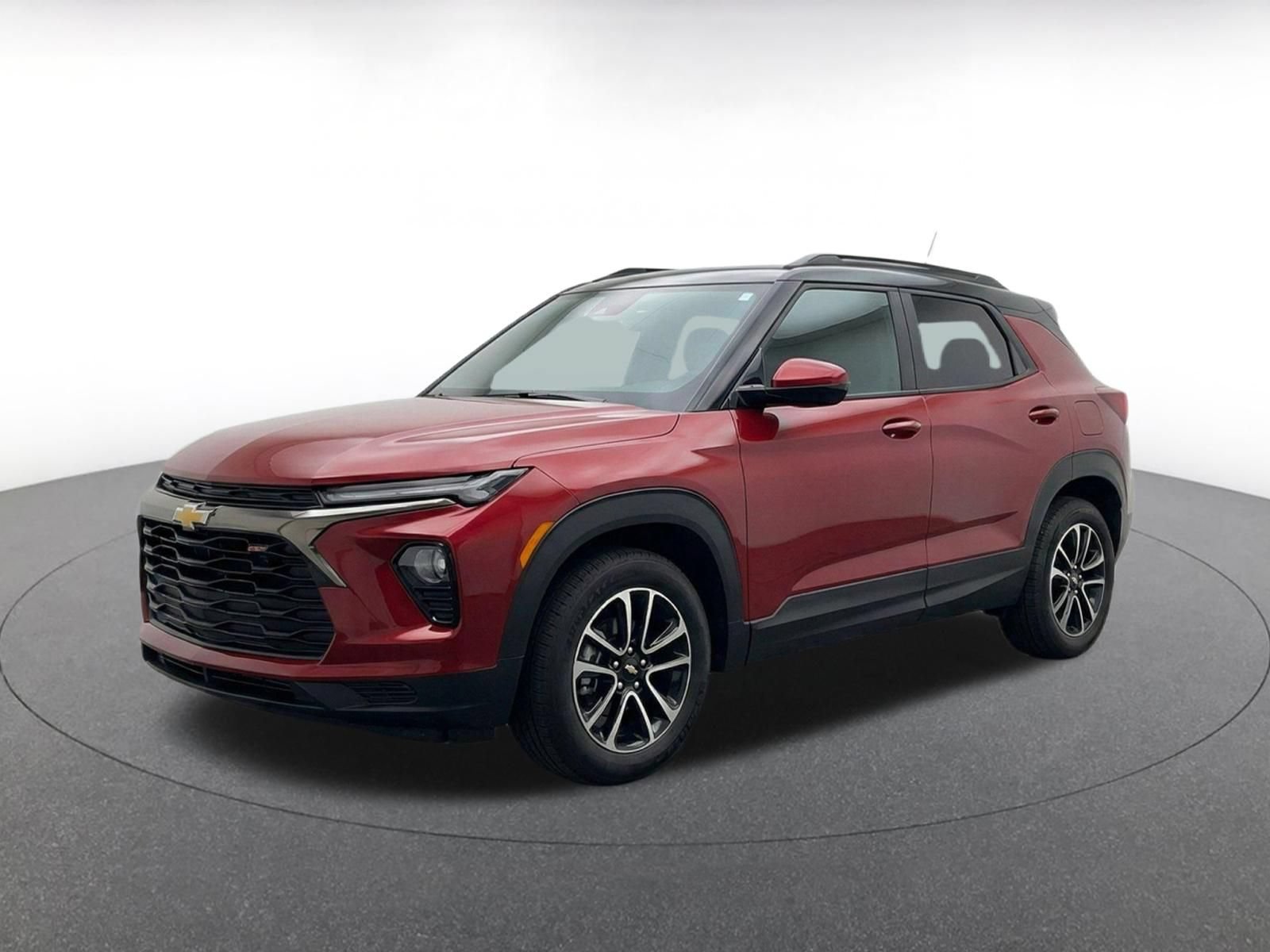 Used 2025 Chevrolet TrailBlazer LT FWD image 3