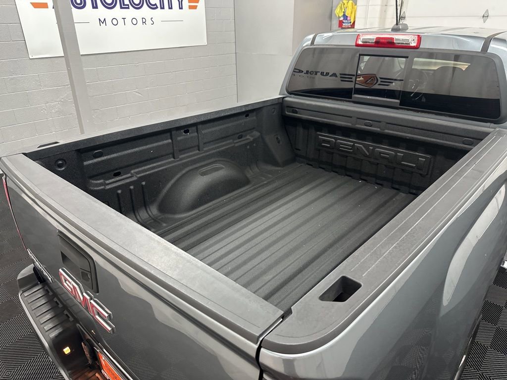 Used 2019 GMC Canyon Denali image 11