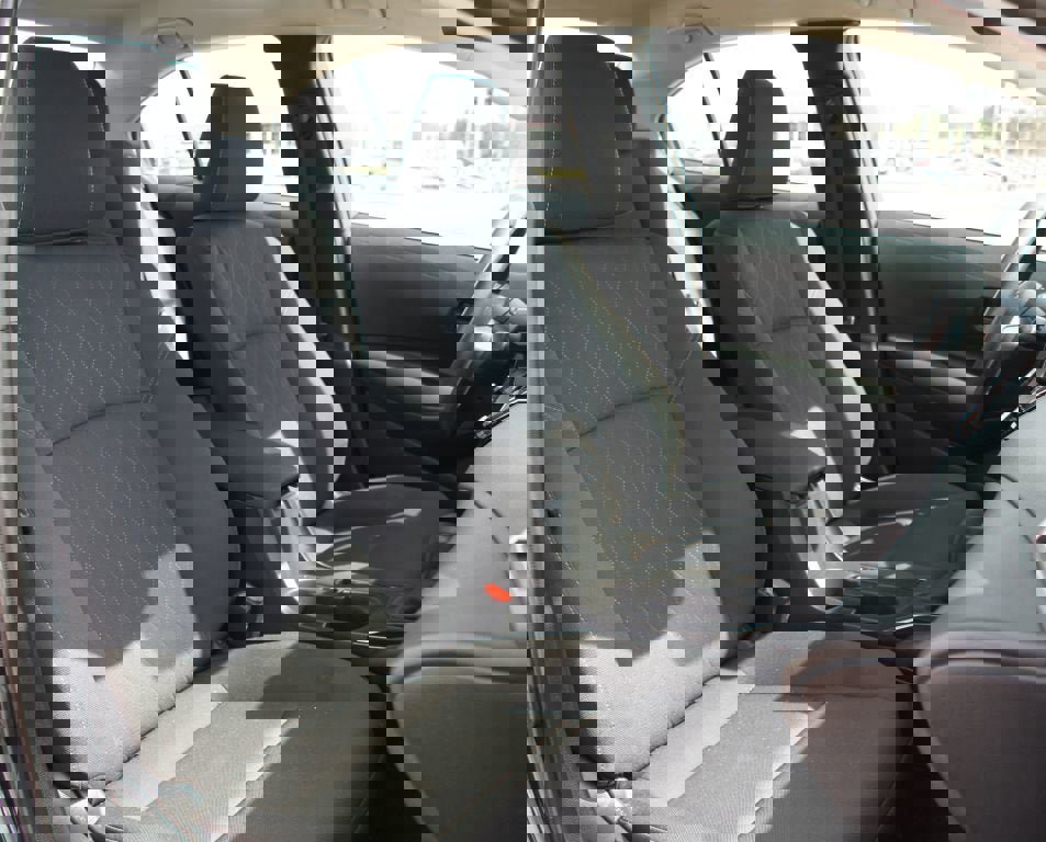 Used 2023 Toyota Corolla LE image 21