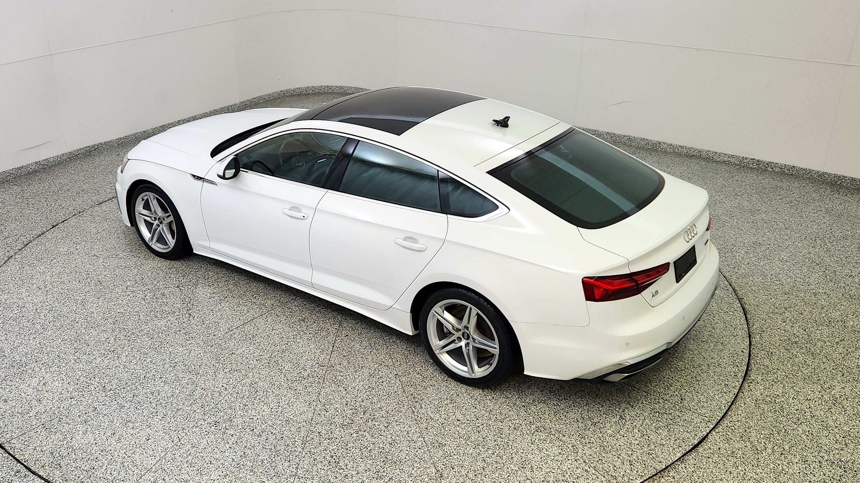 Used 2022 Audi A5 2.0T Premium w/ Convenience Package AWD/4WD image 15