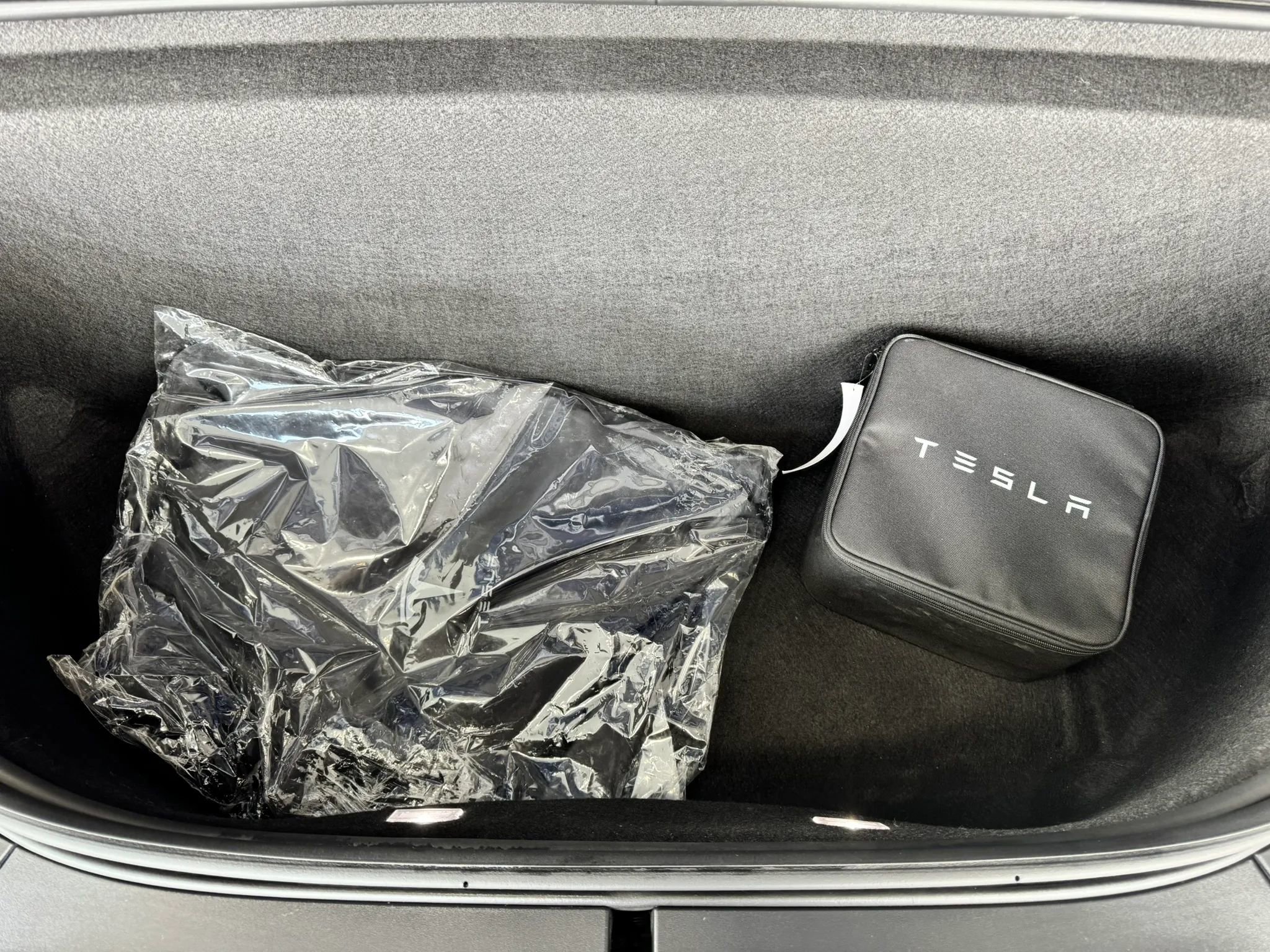 Used 2021 Tesla Model X Long Range image 43