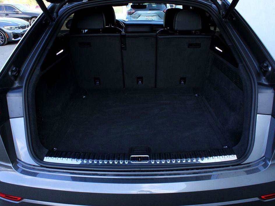 Used 2019 Audi Q8 Premium w/ Convenience Package image 18