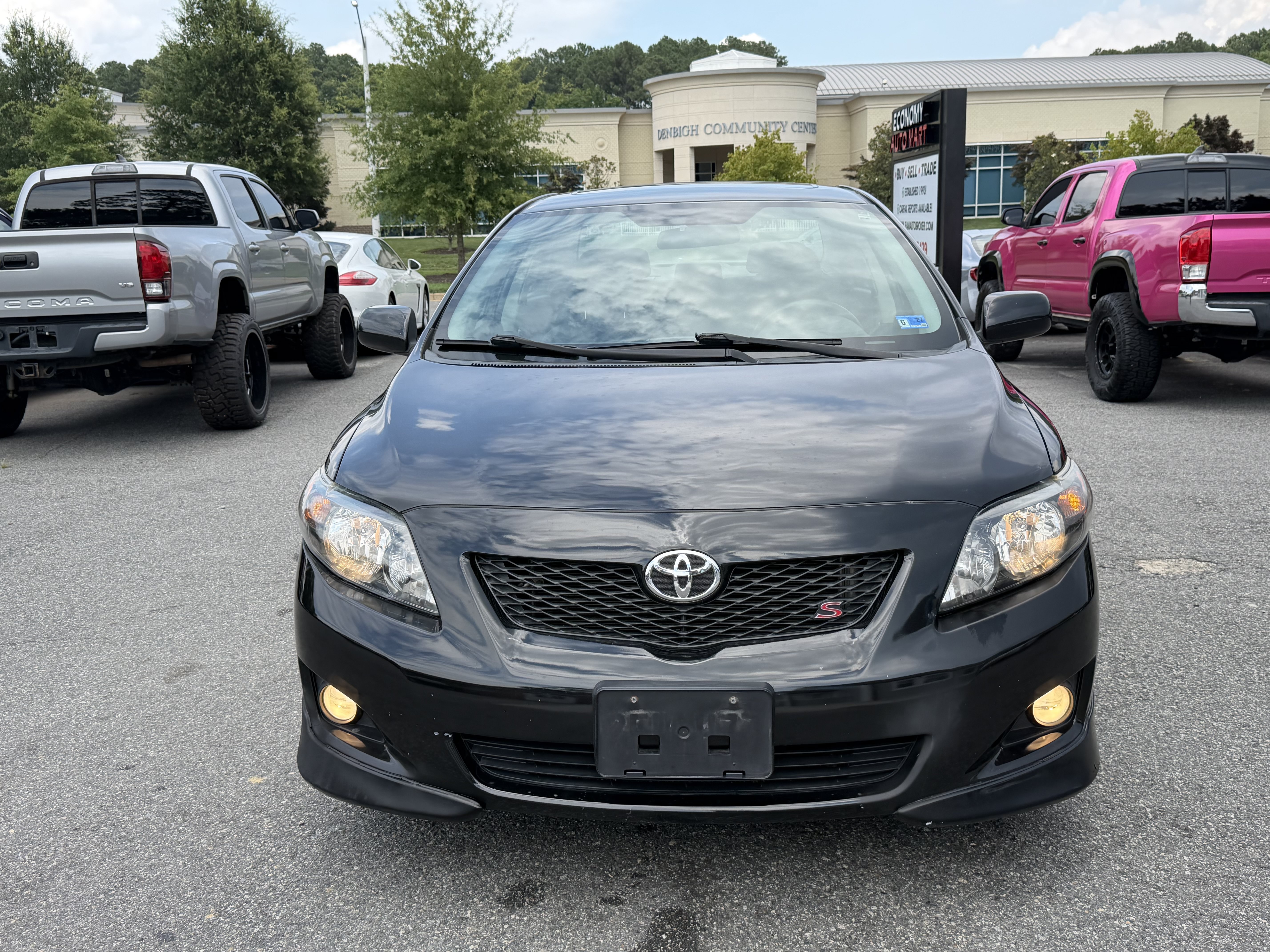 Used 2010 Toyota Corolla S FWD image 4