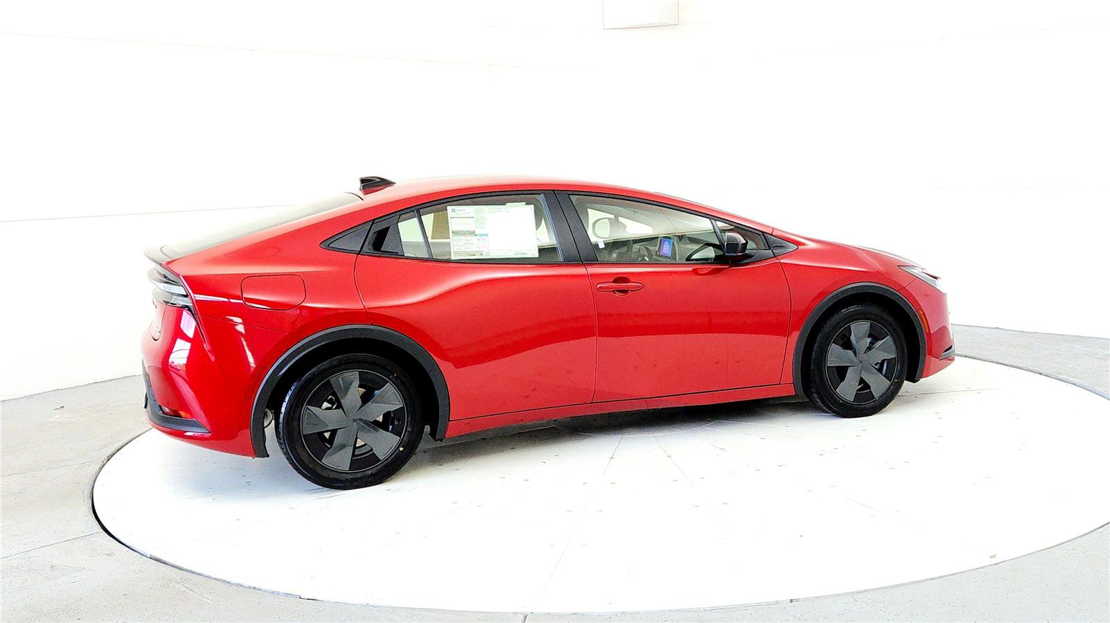 New 2026 Toyota Prius Plug-In Hybrid FWD image 6