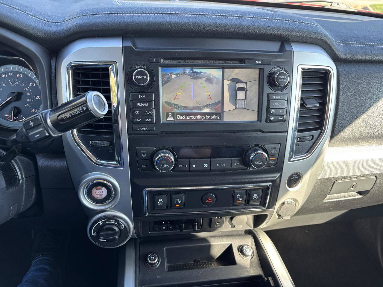 Used 2018 Nissan Titan PRO-4X AWD/4WD image 15
