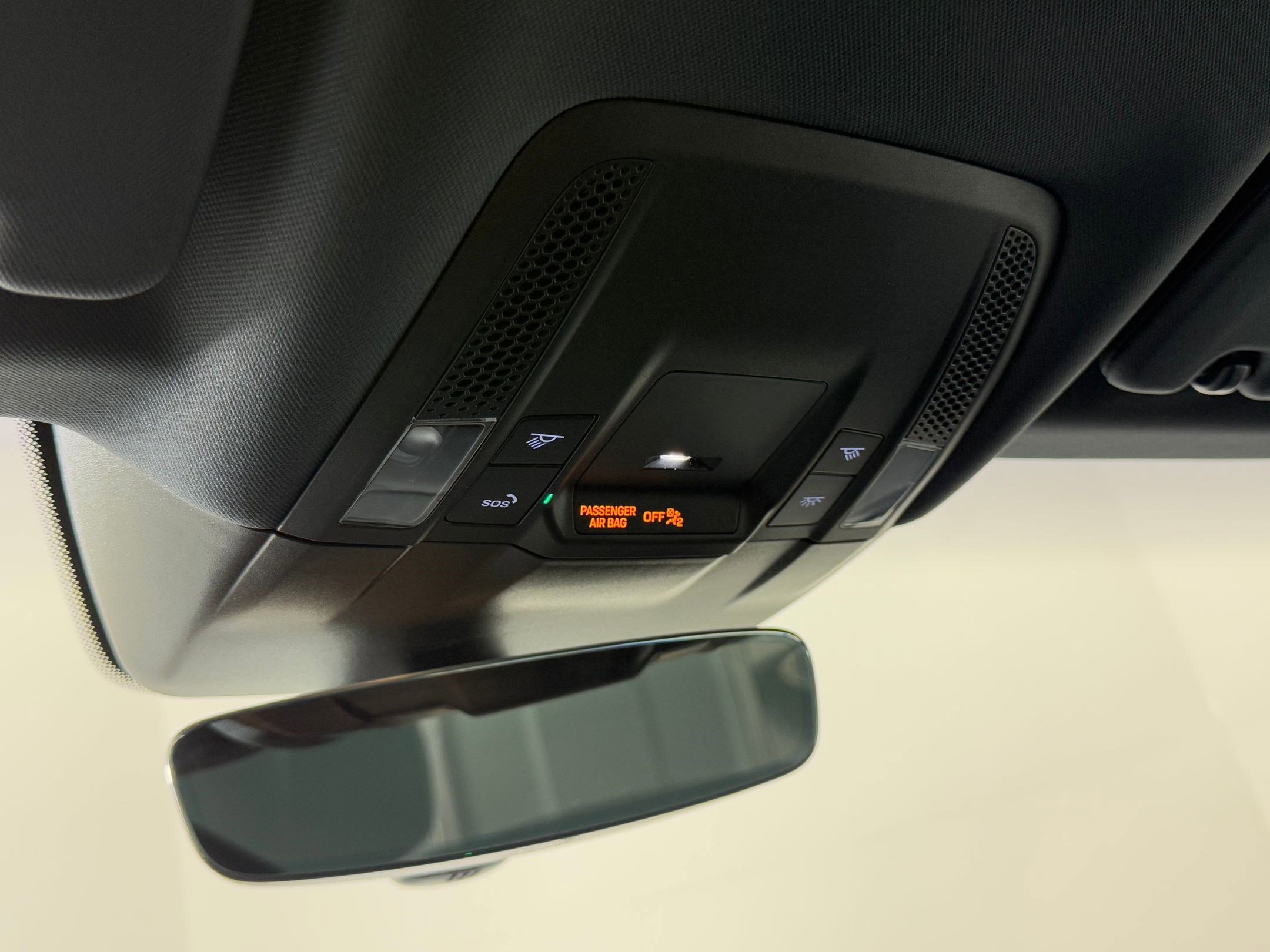 Used 2022 Porsche Taycan image 27