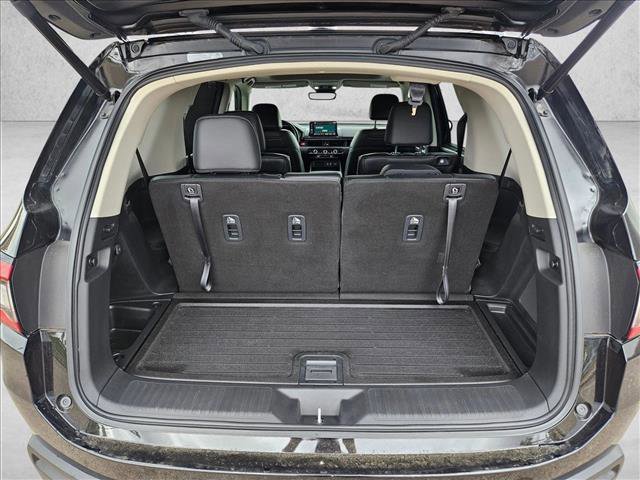 Used 2023 Honda Pilot Elite image 6
