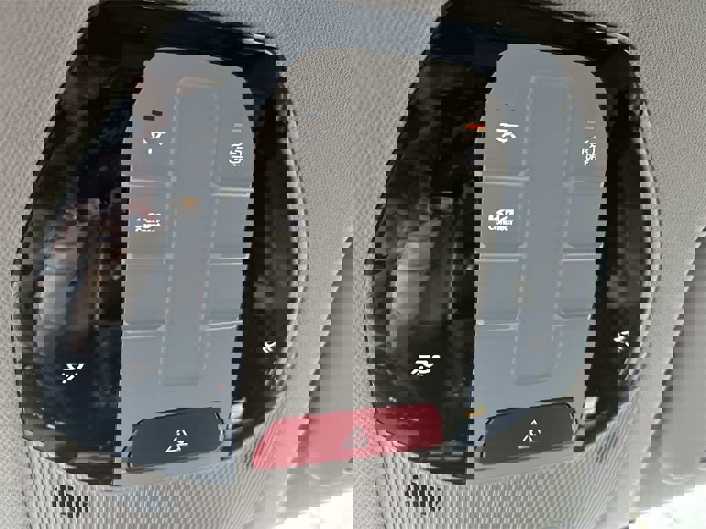 New 2025 Kia K4 EX image 31