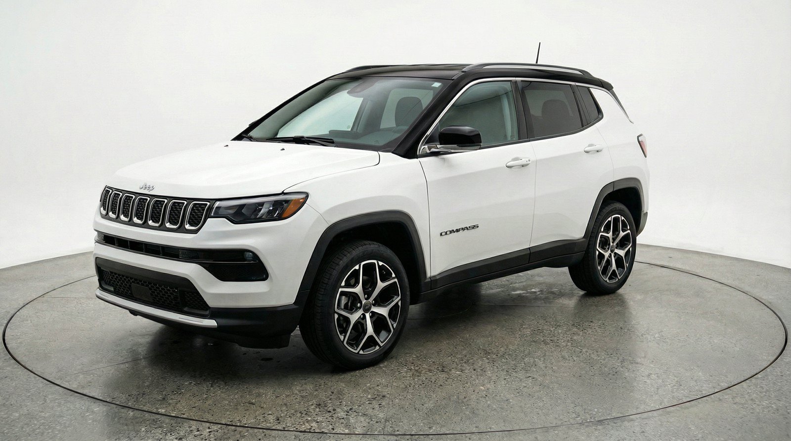 Used 2025 Jeep Compass Limited AWD/4WD image 3
