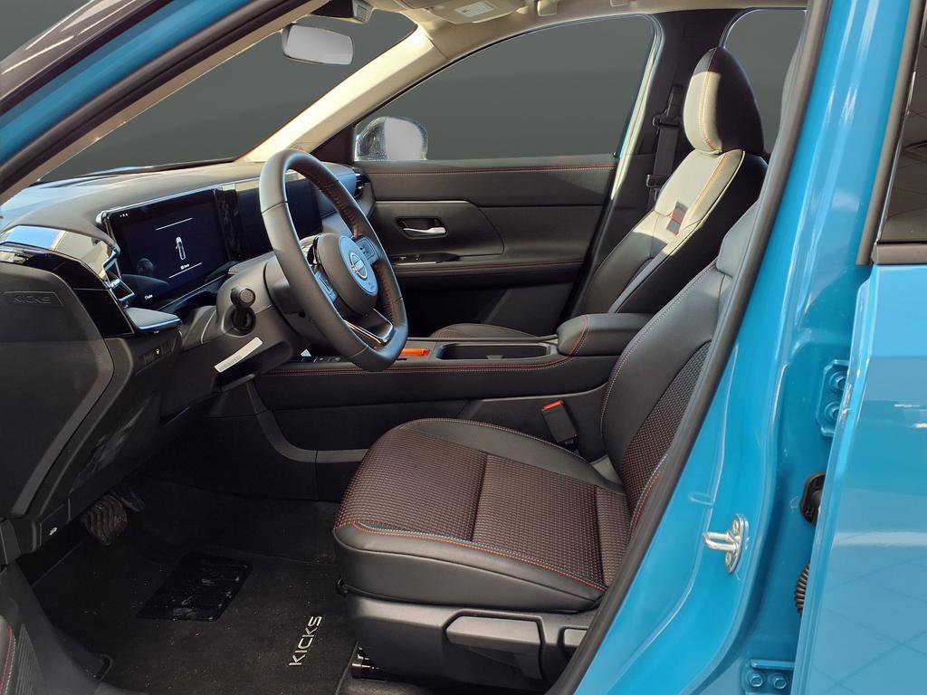 New 2026 Nissan Kicks SR AWD/4WD image 6