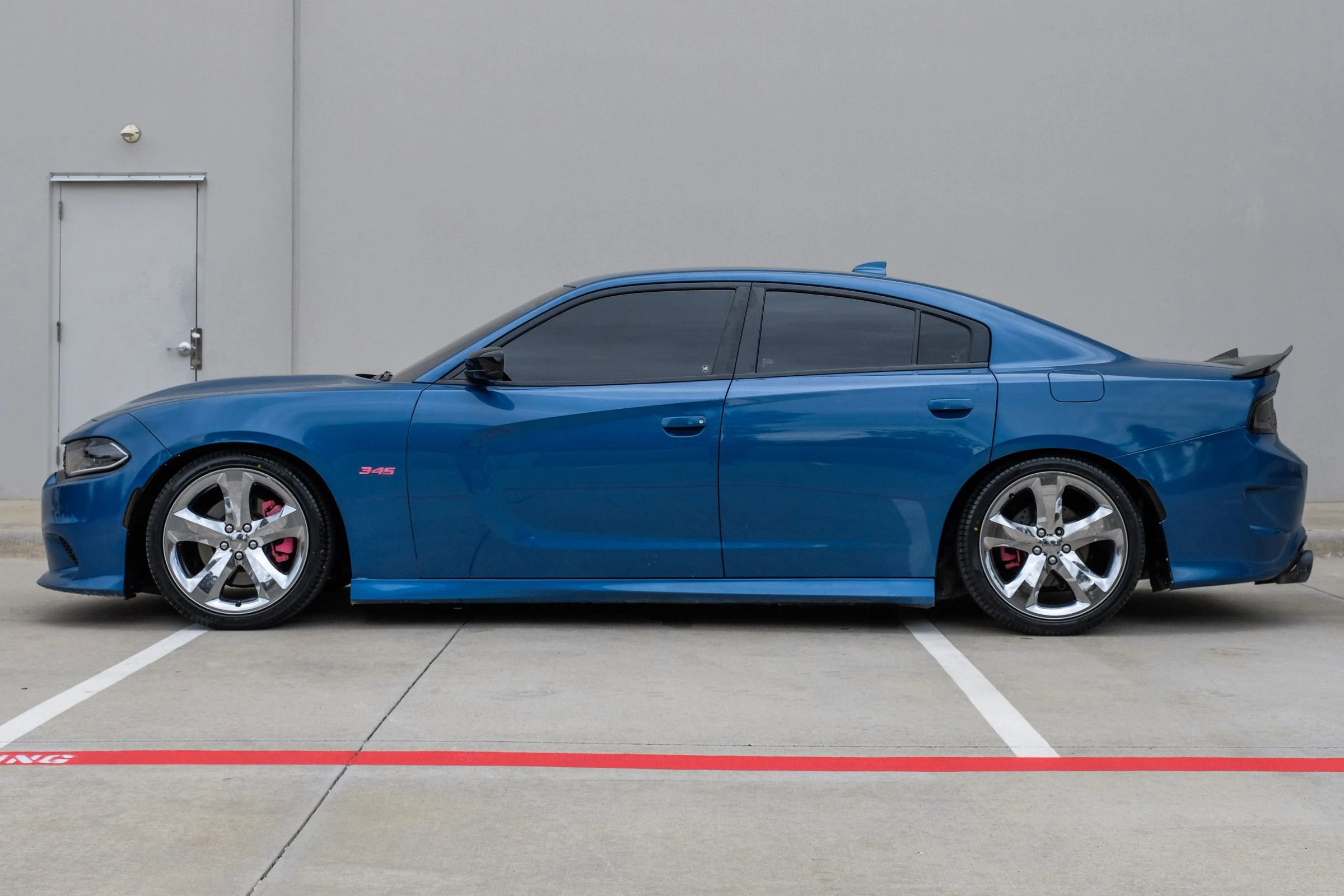 Used 2023 Dodge Charger R/T w/ Blacktop Package image 6