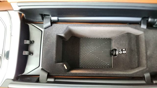 Used 2023 BMW i7 xDrive60 image 52