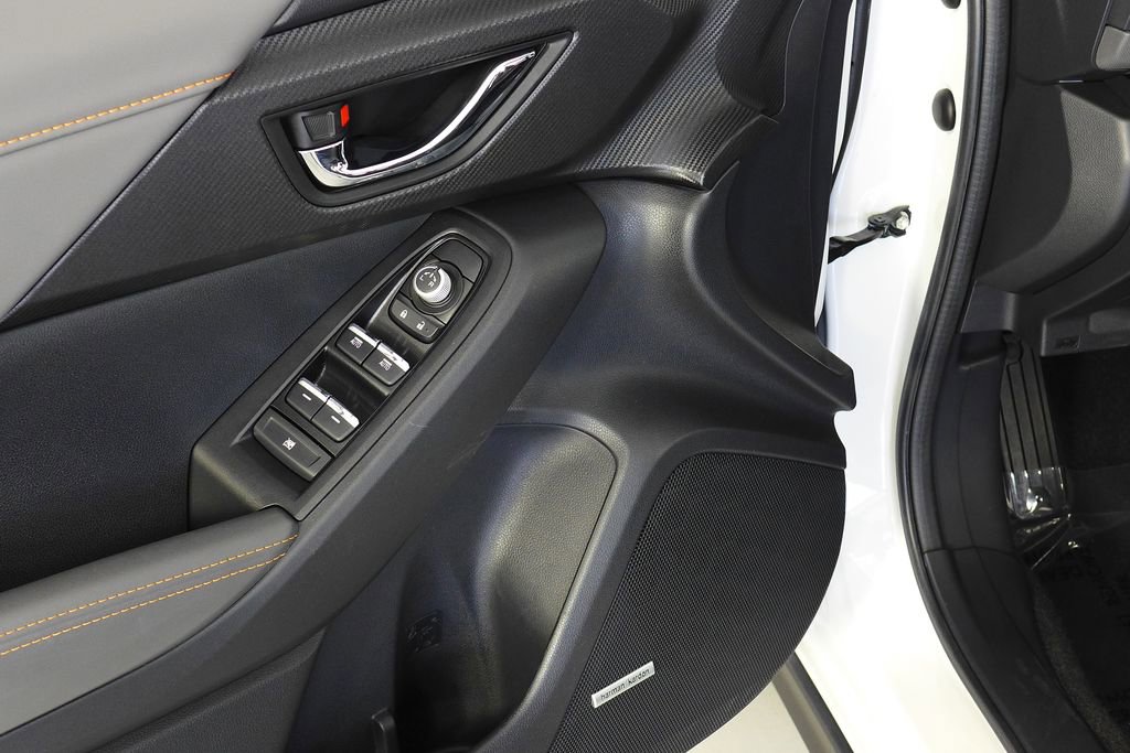 Certified 2025 Subaru Crosstrek 2.5i Limited w/ Crosstrek Mirror Package AWD/4WD image 12