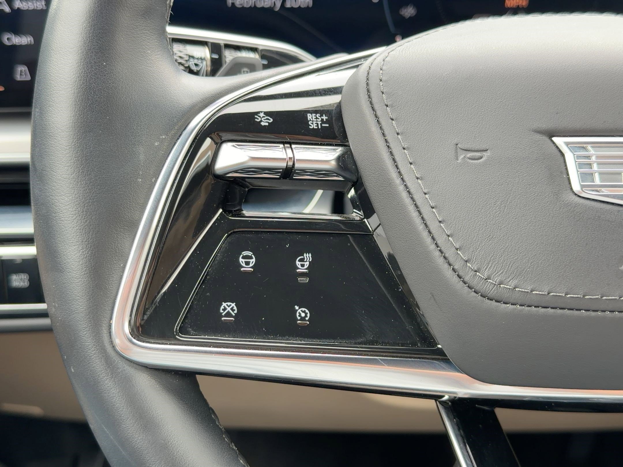 Certified 2024 Cadillac Lyriq Sport w/ Nappa Leather Package image 16