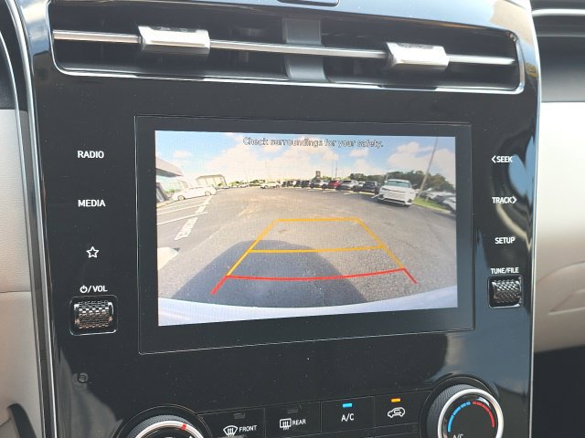 Certified 2022 Hyundai Tucson SEL w/ Cargo Package FWD image 13