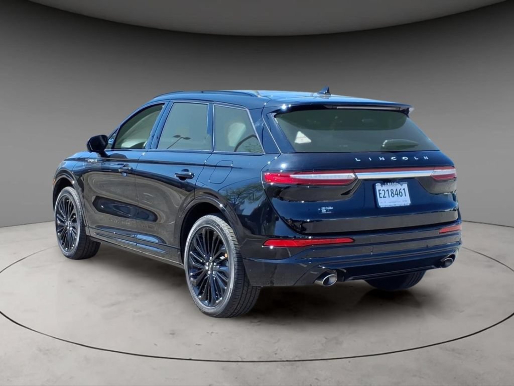 New 2026 Lincoln Corsair Grand Touring AWD/4WD image 3