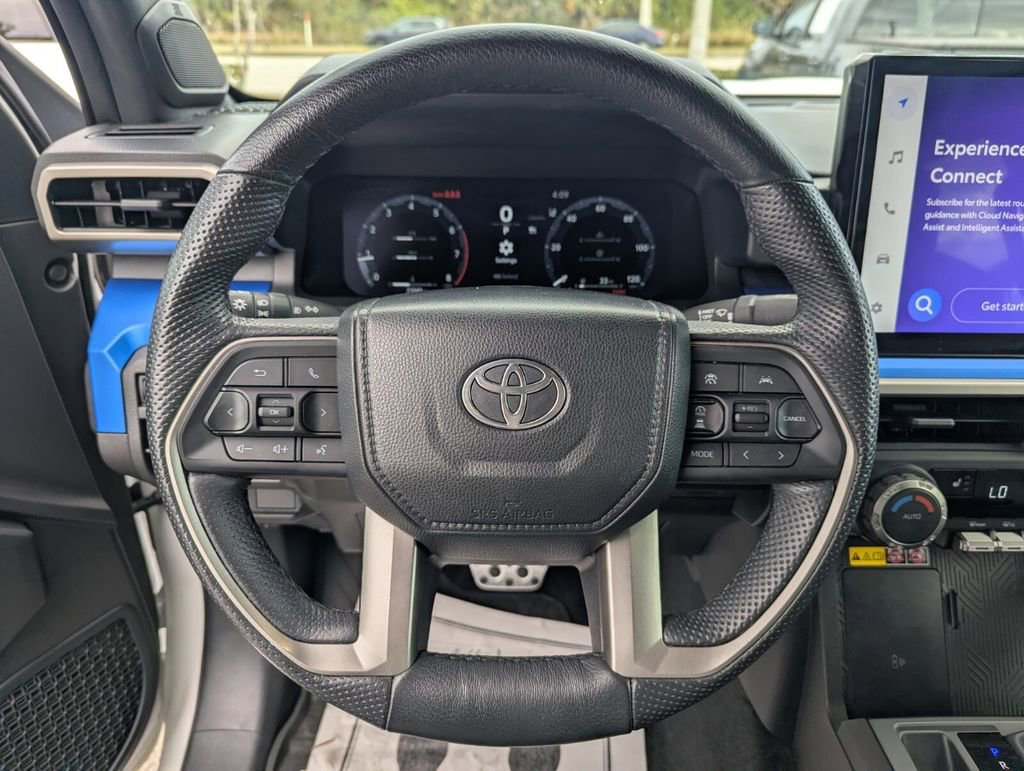 Used 2024 Toyota Tacoma TRD Sport w/ TRD Sport Upgrade Package image 26