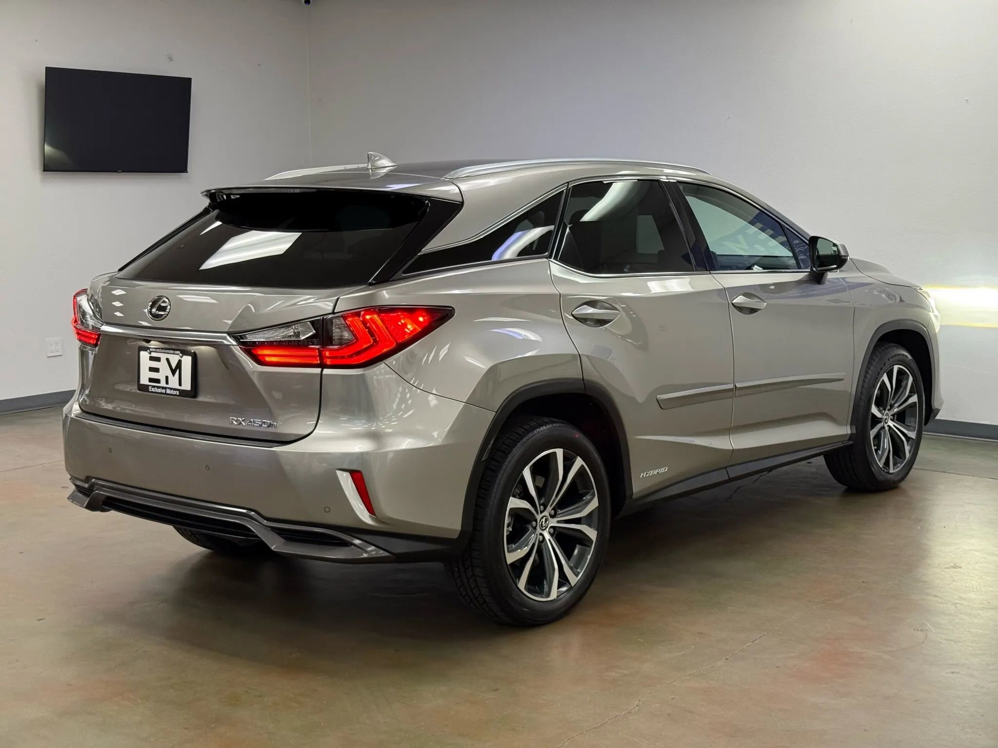 Used 2018 Lexus RX 450h AWD w/ Premium Package image 7