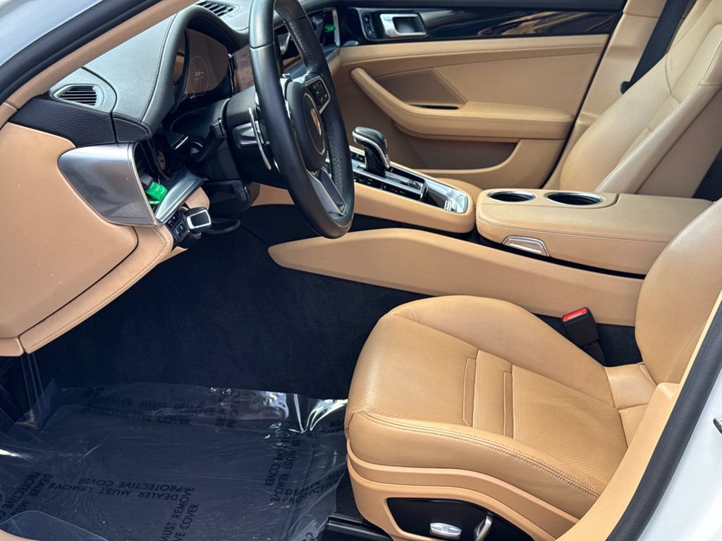 Used 2018 Porsche Panamera 4 AWD/4WD image 9