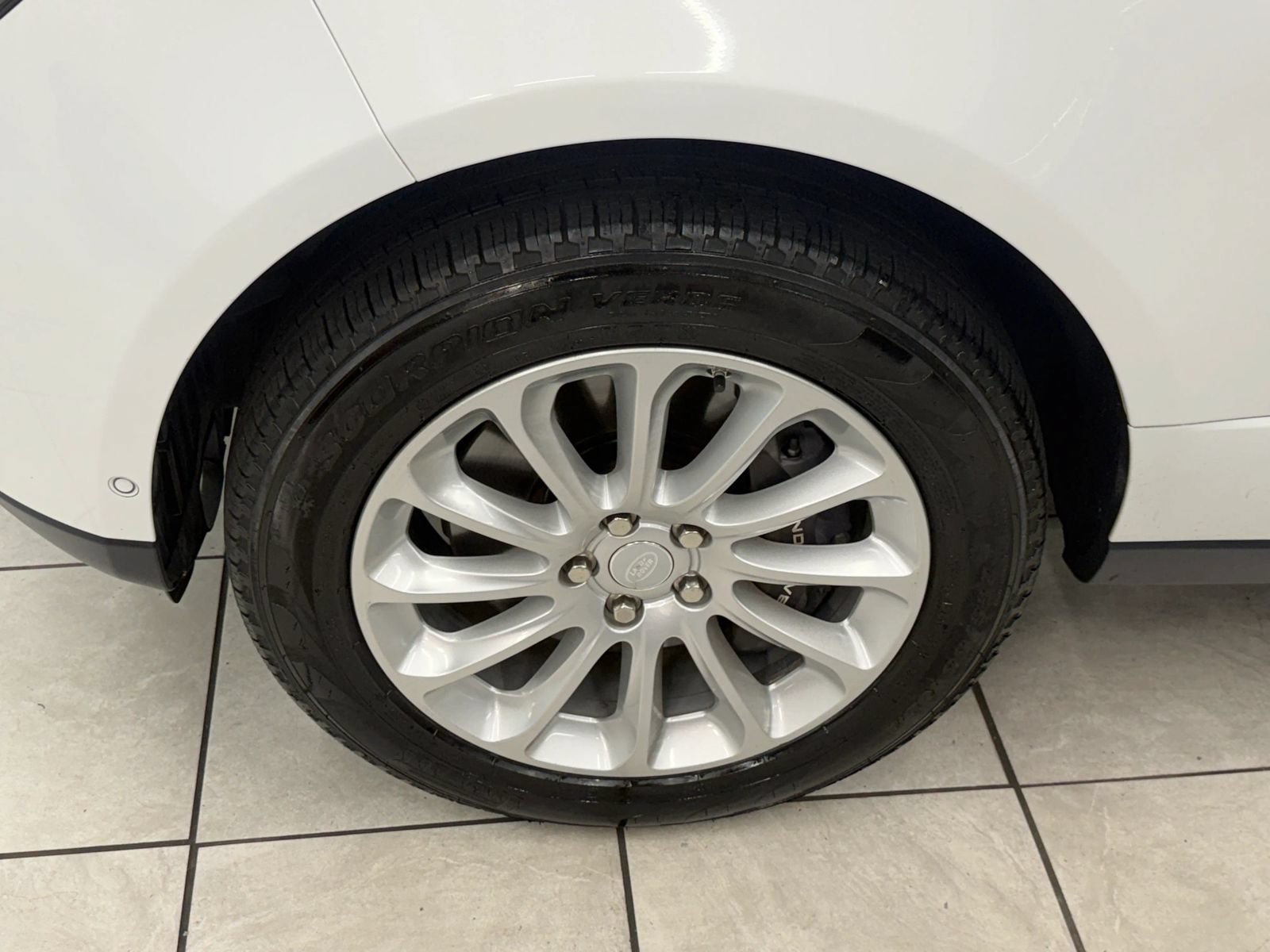 Used 2020 Land Rover Range Rover HSE AWD/4WD image 35