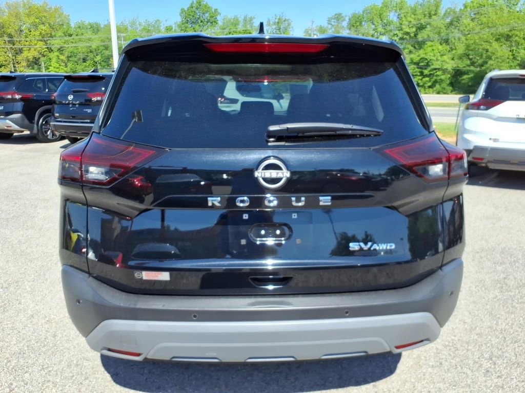 Certified 2023 Nissan Rogue SV w/ SV Premium B Package AWD/4WD image 17