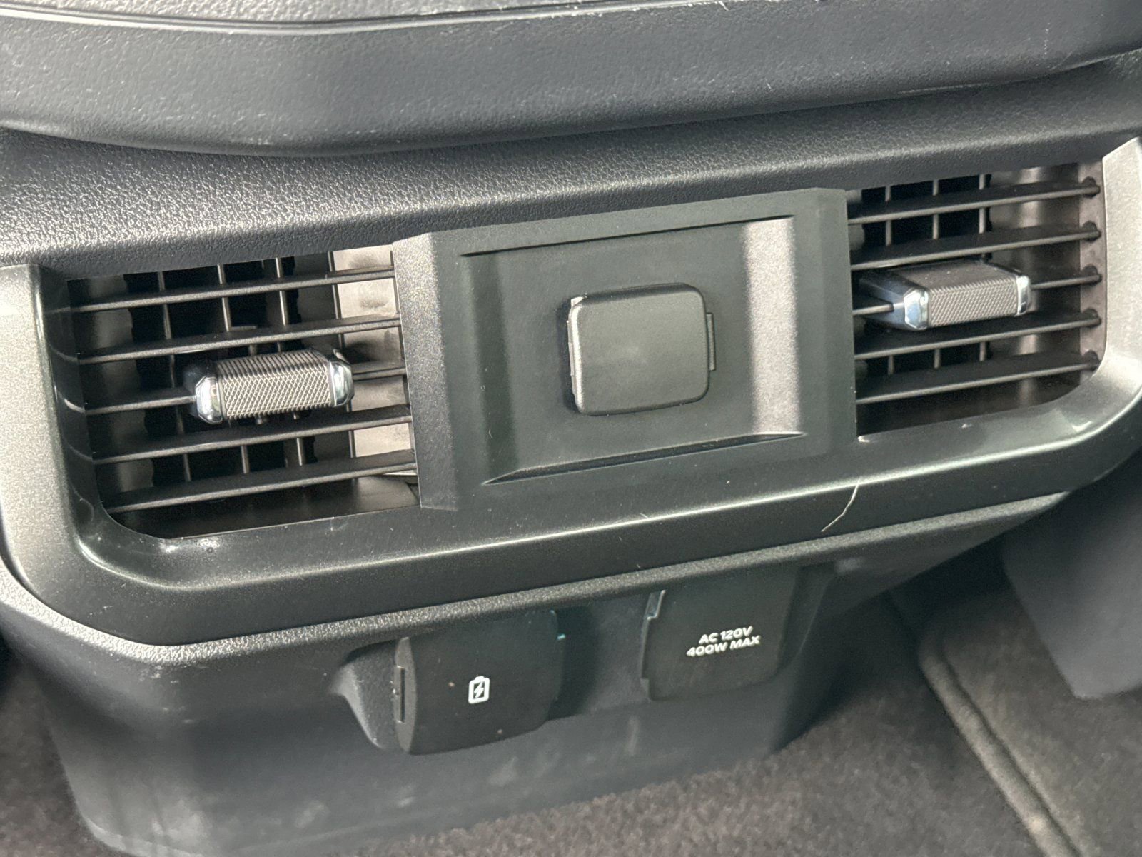 Used 2023 Ford F150 Lariat image 15