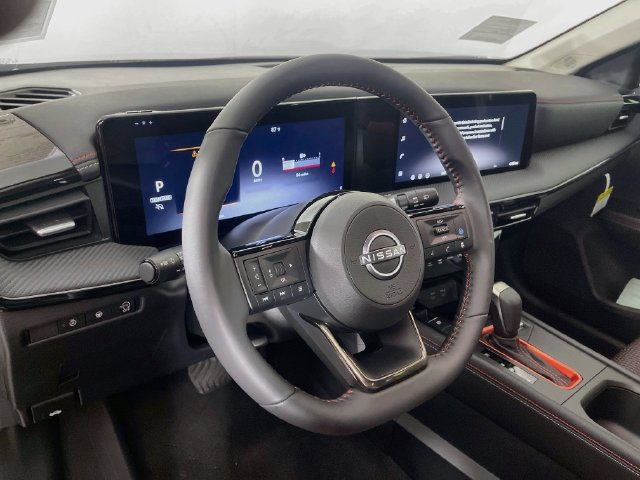 New 2026 Nissan Kicks SR FWD image 7