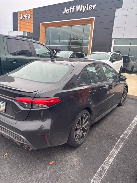 Used 2022 Toyota Corolla XSE FWD image 6