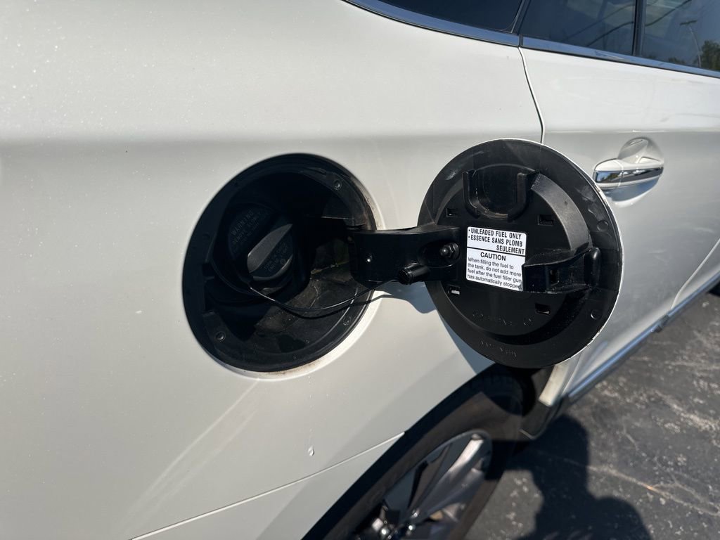 Used 2018 Subaru Outback 3.6R Touring image 43