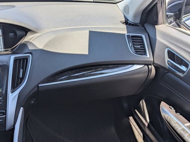 Used 2018 Acura TLX w/ Technology Package image 17