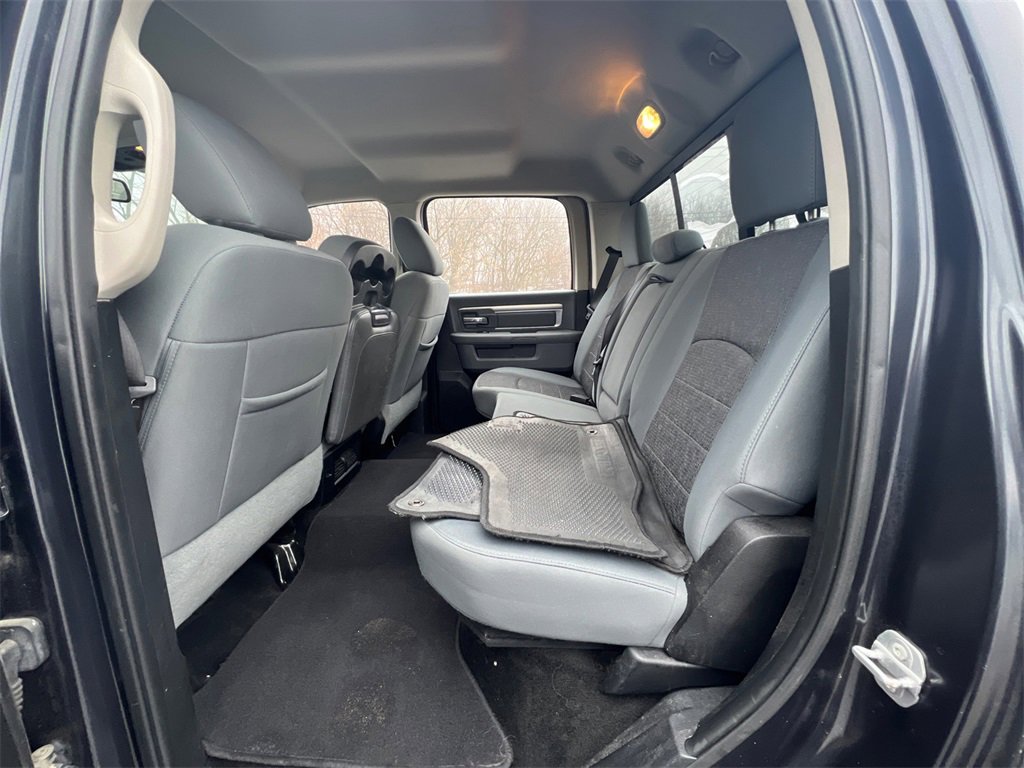 Used 2015 RAM 1500 Big Horn image 31
