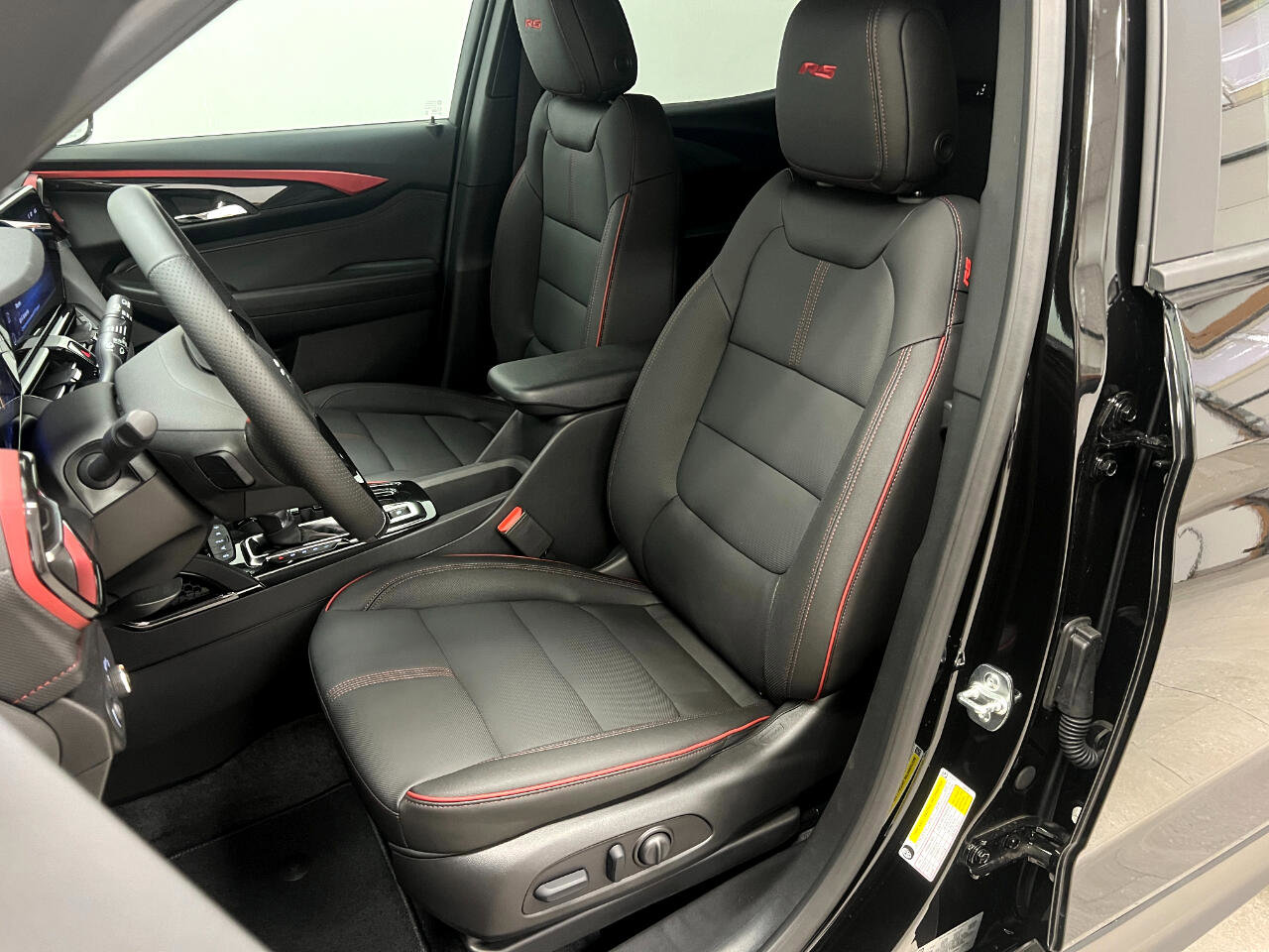 New 2026 Chevrolet TrailBlazer RS w/ Driver Confidence Package image 19