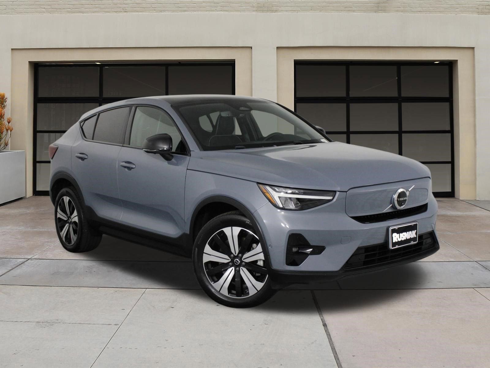 Certified 2023 Volvo C40 P8 Recharge Plus AWD/4WD image 32