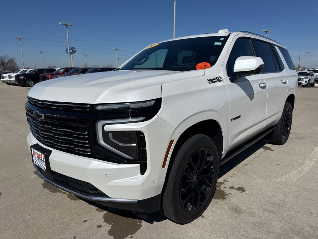 Used 2025 Chevrolet Tahoe High Country AWD/4WD image 26