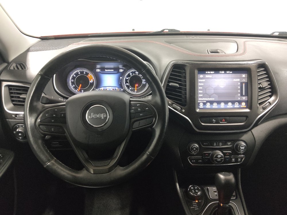 Used 2019 Jeep Cherokee Trailhawk w/ Cold Weather Group AWD/4WD image 22