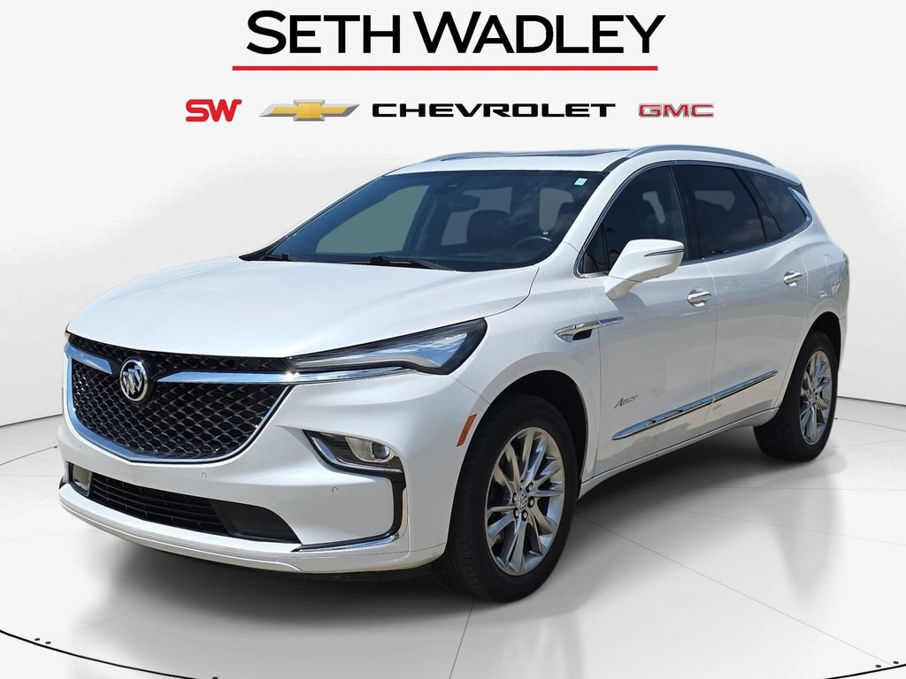 Used 2024 Buick Enclave Avenir w/ Trailering Package, 5000 lbs. FWD image 3