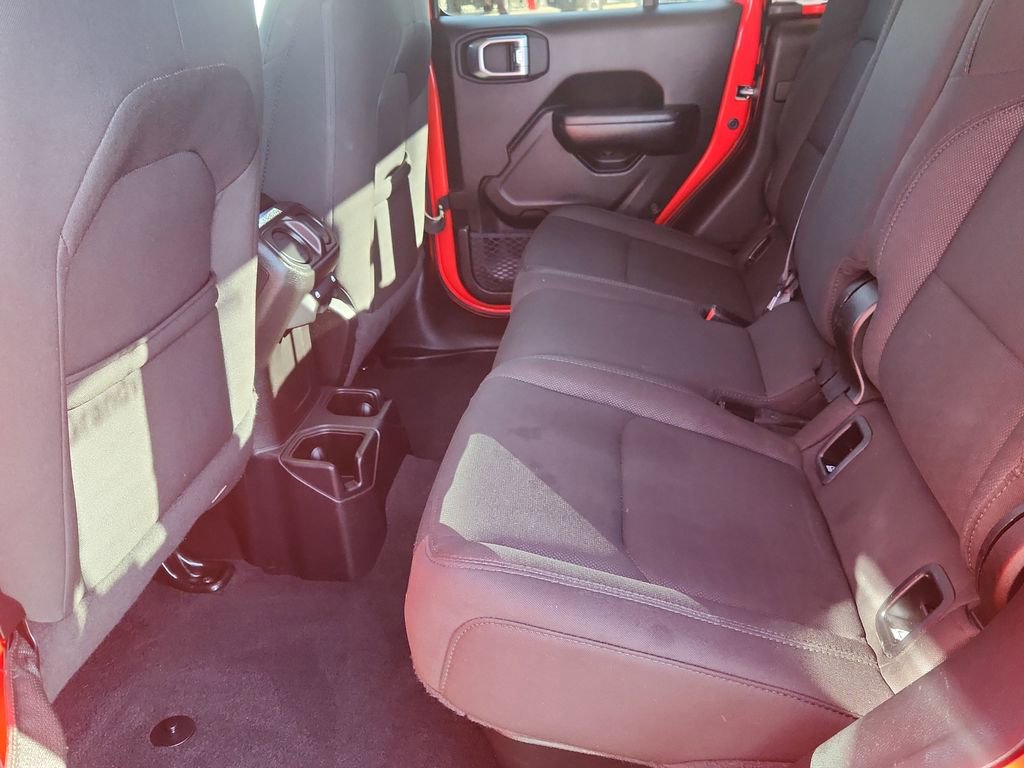 Used 2020 Jeep Gladiator Sport w/ Quick Order Package 23S image 9