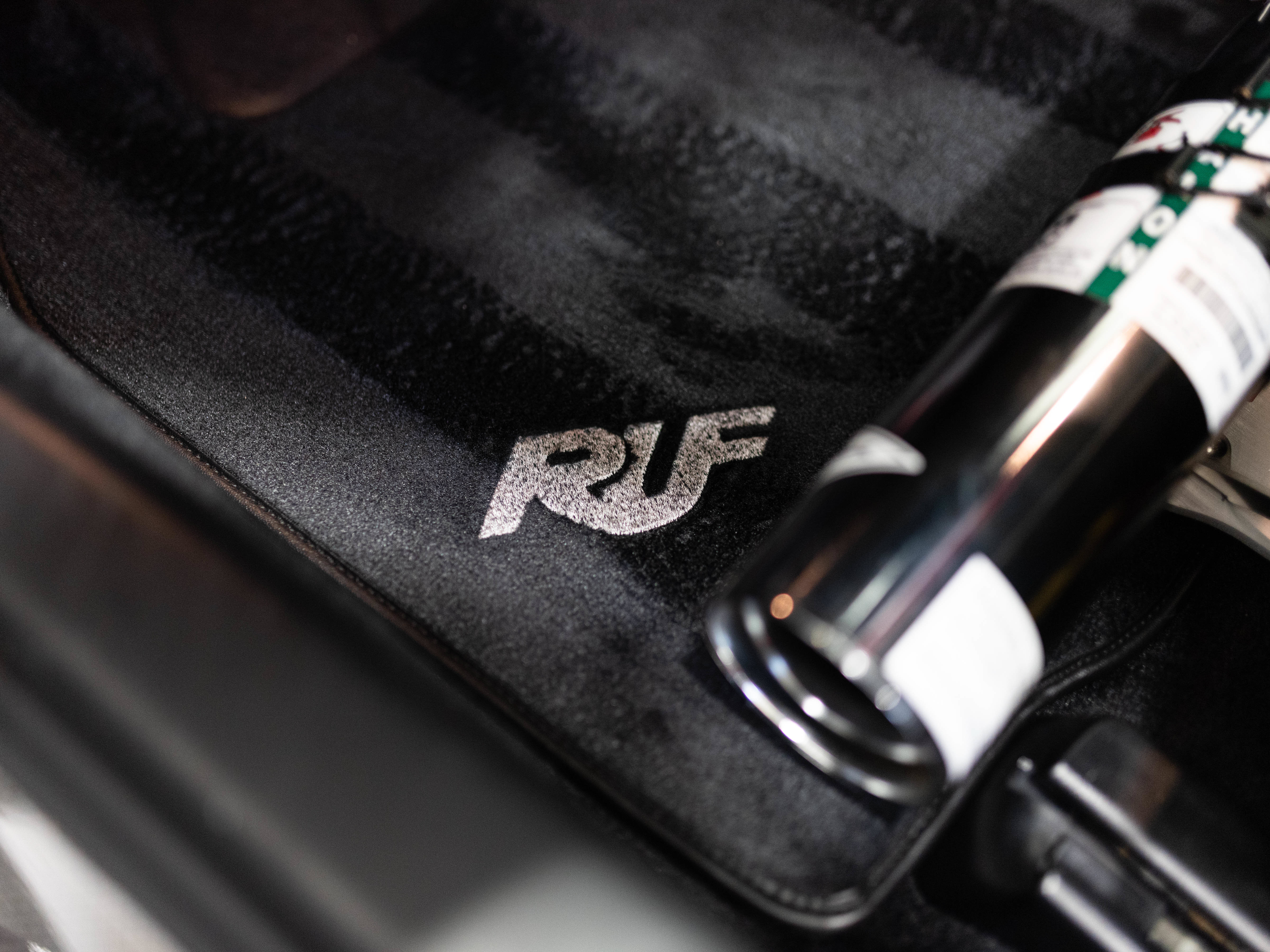 Used 2011 Porsche 911 GT3 RS RWD image 39