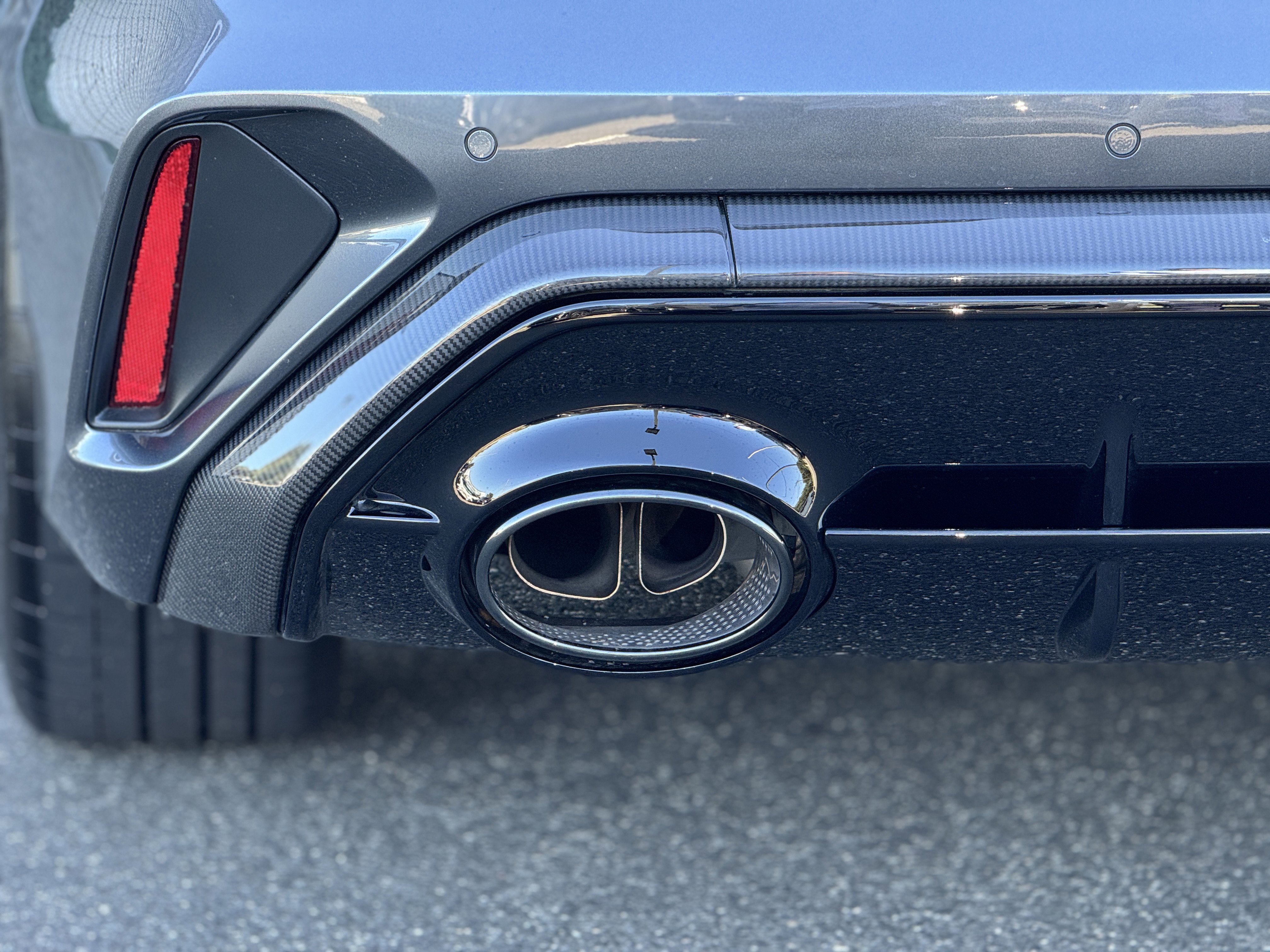 Certified 2025 Audi RS 3 image 10