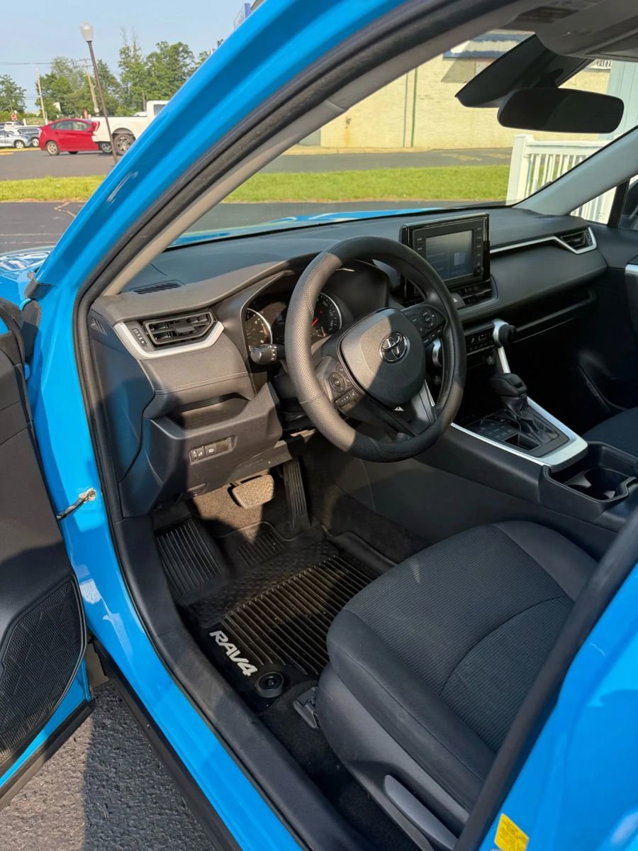 Used 2019 Toyota RAV4 LE w/ All Weather Liner Package image 14