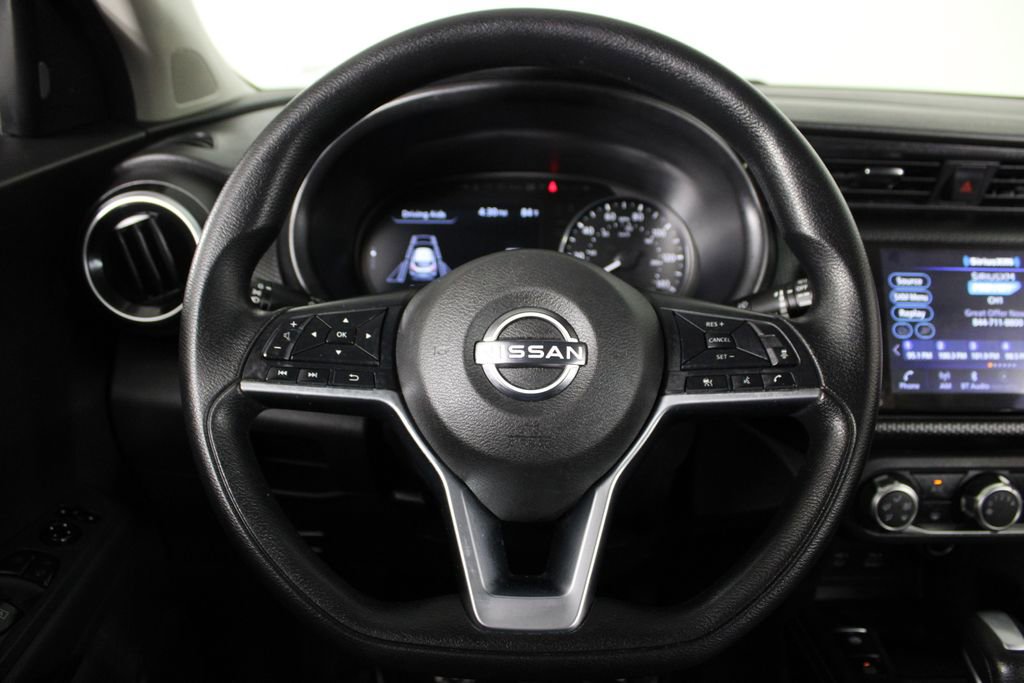 Certified 2023 Nissan Kicks SV FWD image 23
